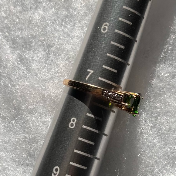 Russian Diopside & Diamond Ring in 14K Yellow Gold - Excellent Condition - Picture 4 of 10